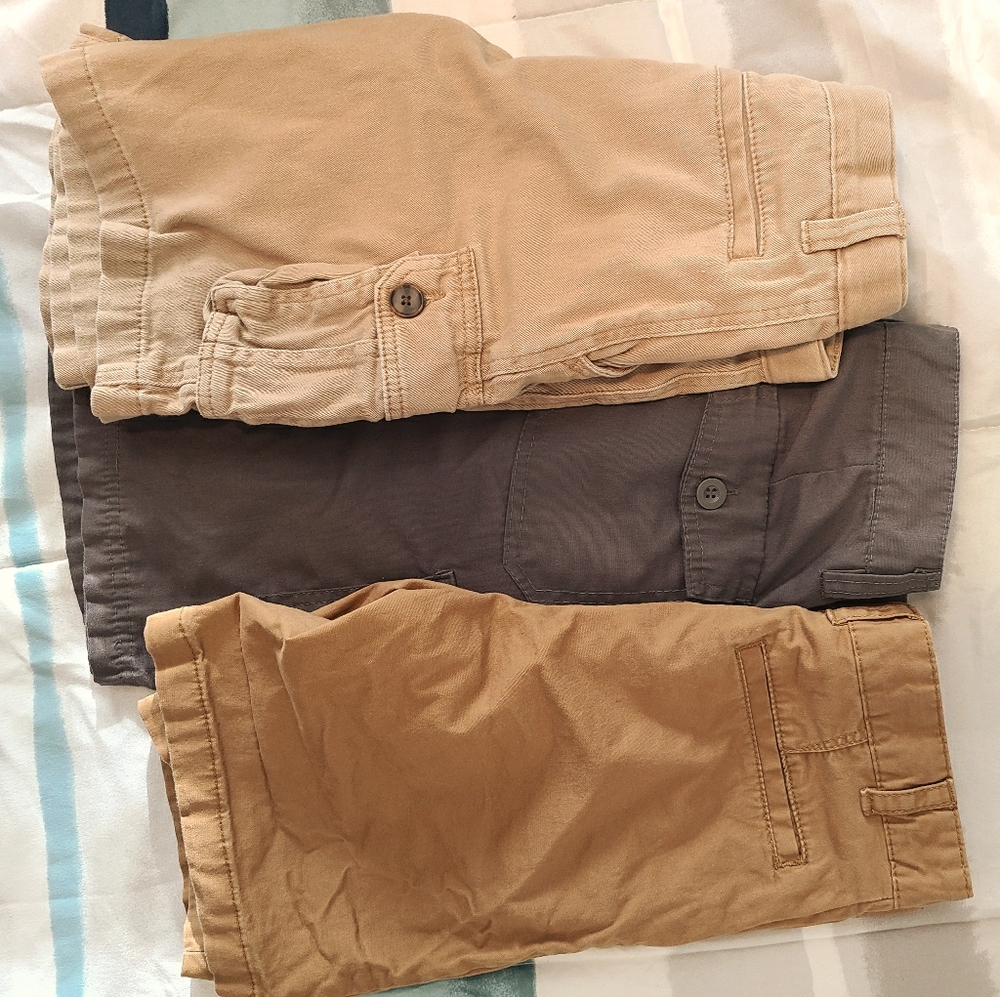 3 pairs of boys shorts size 10
